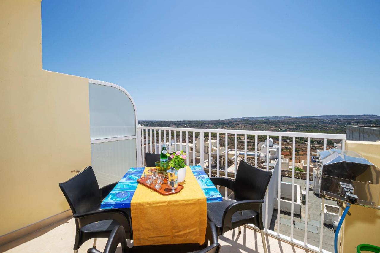 Summer Breeze Apartment With Panoramic Terrace - By Getawaysmalta Mellieħa Dış mekan fotoğraf