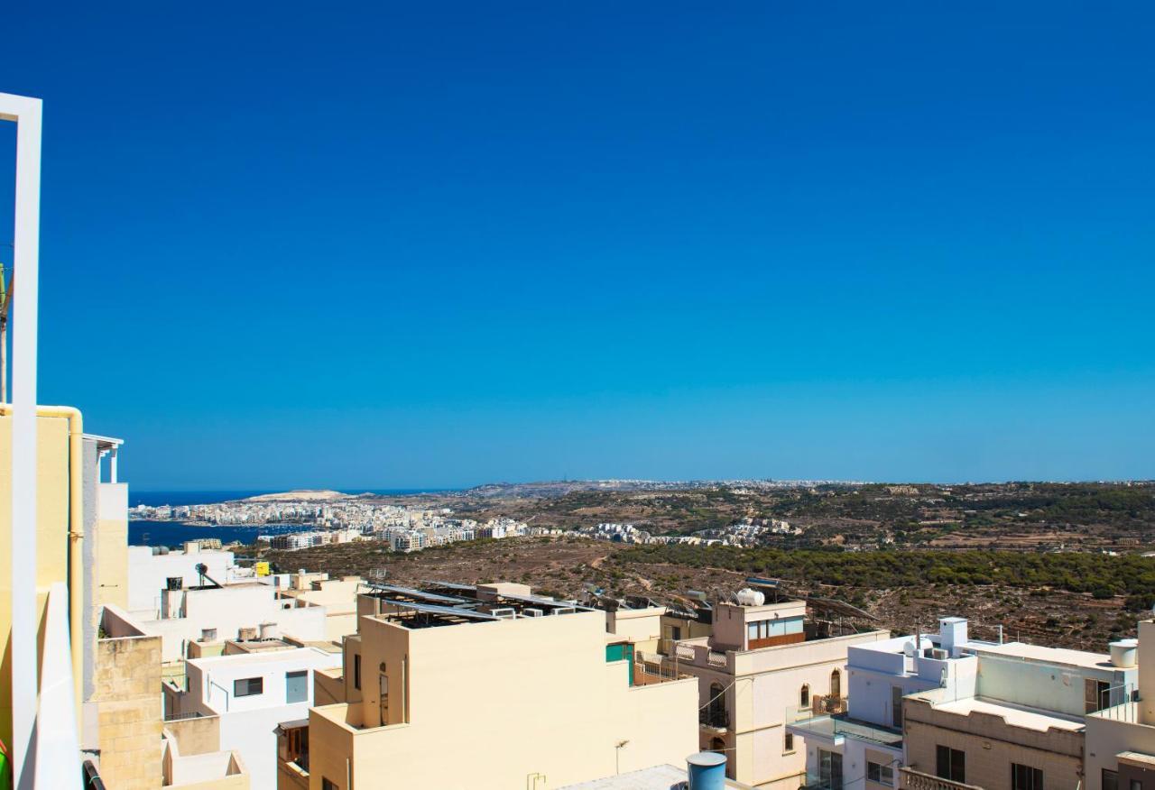 Summer Breeze Apartment With Panoramic Terrace - By Getawaysmalta Mellieħa Dış mekan fotoğraf